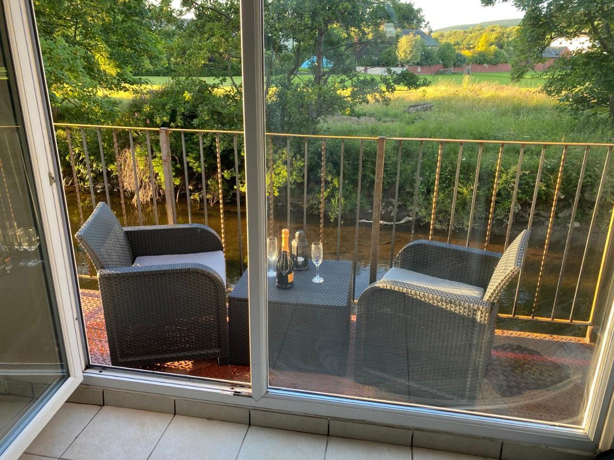 Egremont  Riverbank Cottage Lake District Double Balcony מראה חיצוני תמונה
